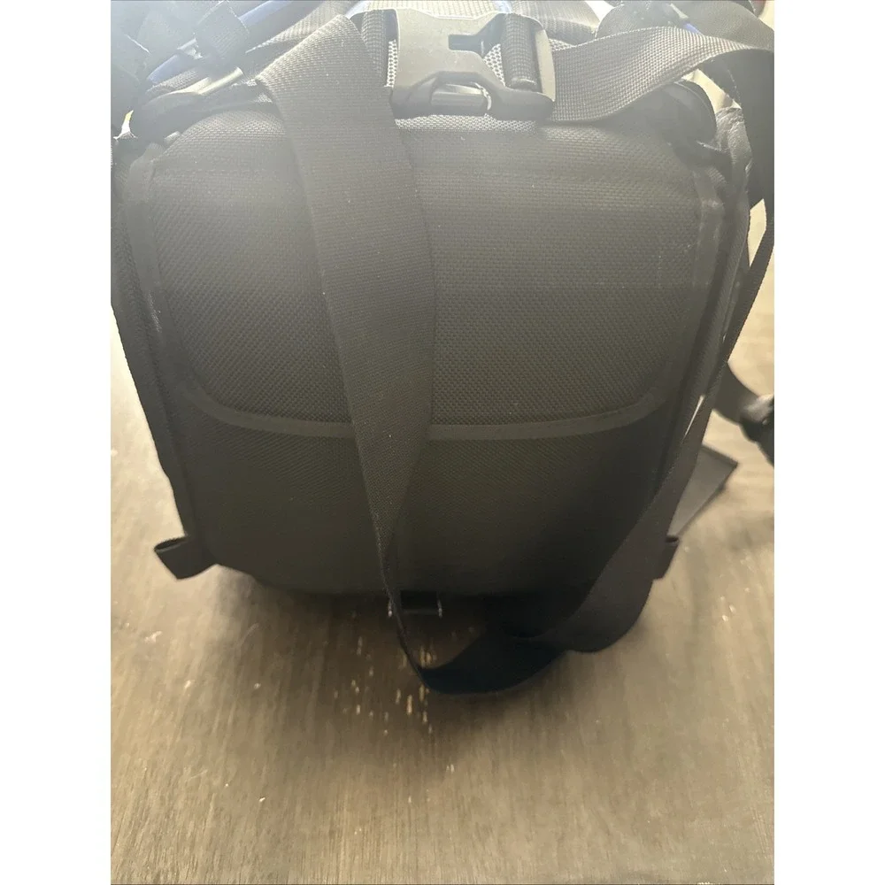 ThinkTank Photo StreetWalker HardDrive Camera Backpack With Rain Cover Black